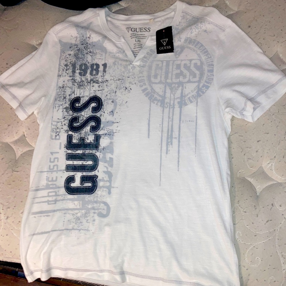 Mens L Guess Shirt